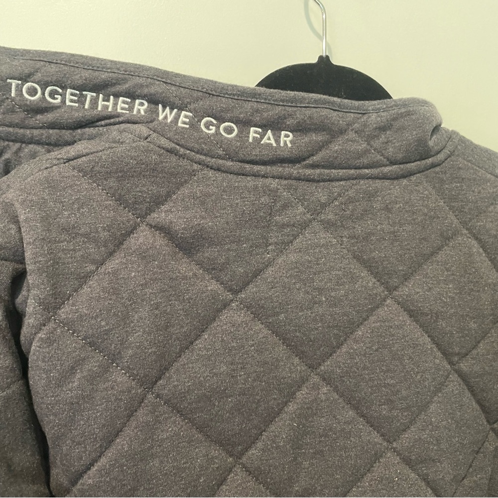 Peloton Quilted Snap Button Jacket - Large - image 8